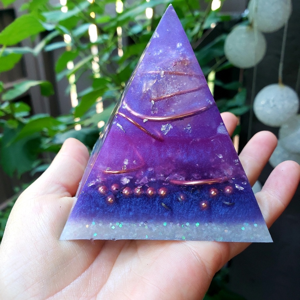 Orgone pyramid
